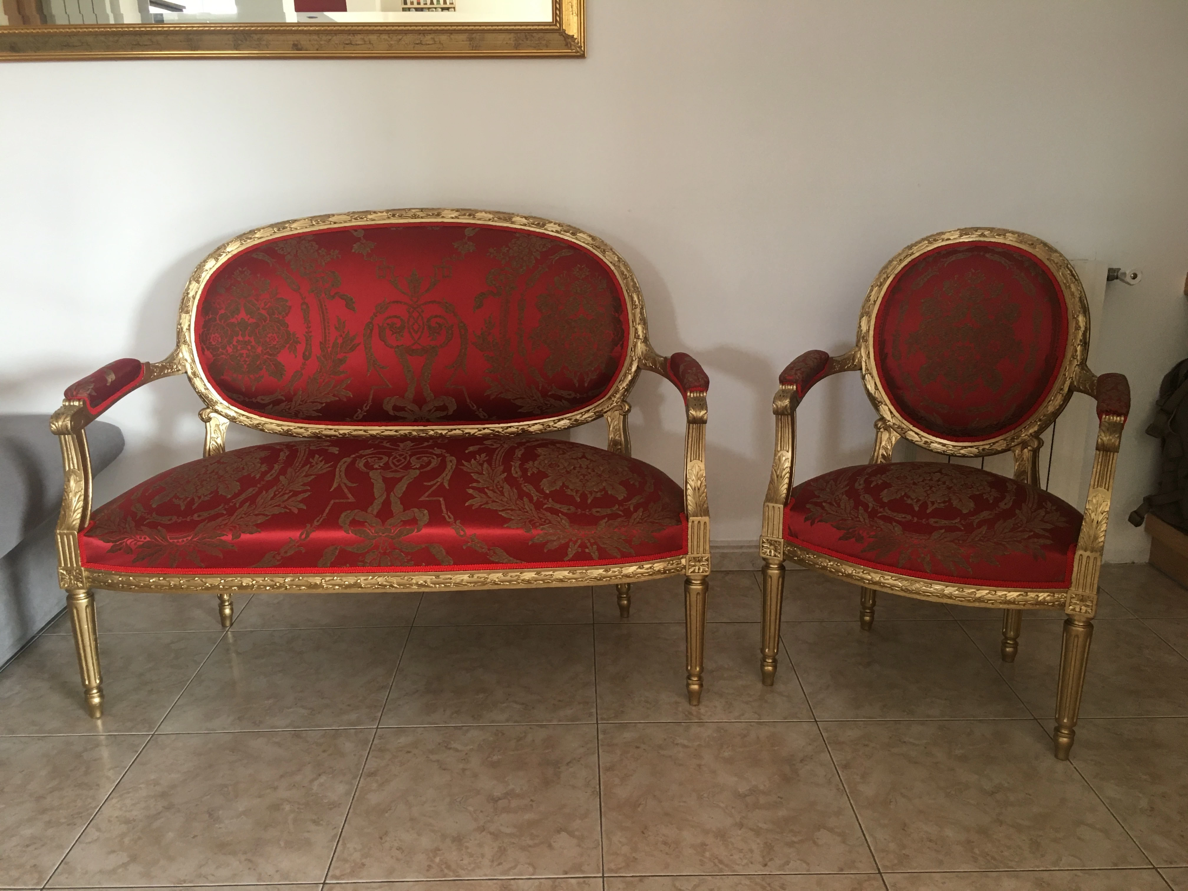ensemble louis XVI tapissier uzes